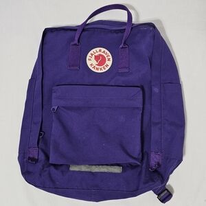 Fjallraven Kanken Big Backpack in Purple
